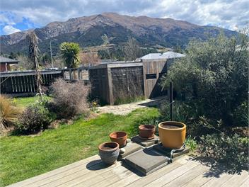 Little Maude Snug - Lake Hawea