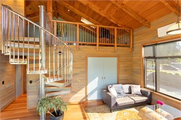 The Stables - Executive Country Living - Pohara