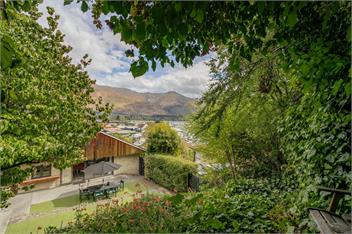 Alpine Escape (Bachcare) - Wanaka