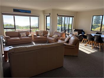 Beach Breakaway - Midweek special - 