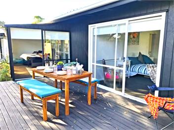 Pukeko Cottage -