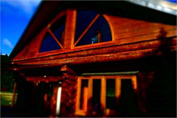 The Log Cabin - Waihi