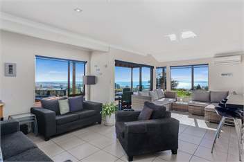 Pacific Ocean Heights - Whakatane