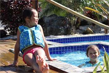 Cooks Bay Villas, Vaimaanga Beach - Rarotonga