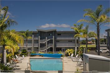 Luxury Apartment with stunning Marina and Harbour Views - Whitianga