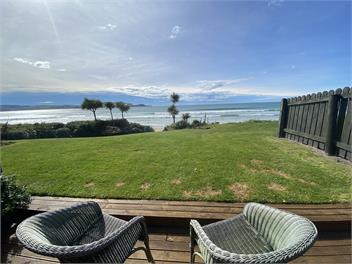 Curio Bay Seaside Accommodation - Curio Bay