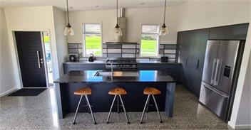 112 The Hangar - Luxury Accomodation - Nelson