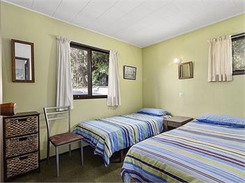 Lake House and Studio (Bachcare) - Lake Rotoiti