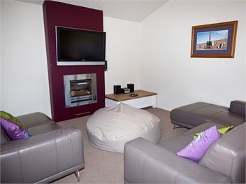 Harakeke House Upstairs (Bachcare) - Ohakune