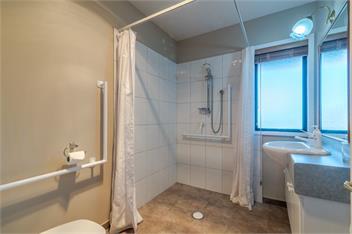 Fantail Cottage with Sea Views (Bachcare) - Akaroa