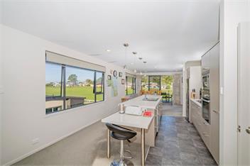 Pauanui Hangar Retreat (Bachcare) - Pauanui