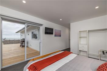 Waterfront Beach House (Bachcare) - Paihia