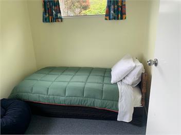 Thule View with Car available - Stewart Island