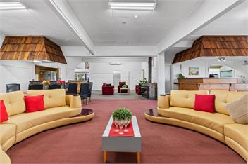 20++ Guests !! Rent Entire Pub for the Night - Echuca