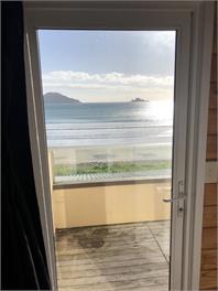 Oakura Bay Absolute-Beachfront Holiday Home - Northland