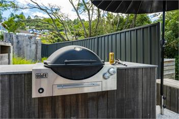Hideaway at the Bay - Spa Pool, Premium Property, Walking distance to the Lake - Taupo
