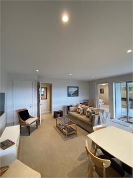 Gem by the Sea -Beach Hideaway North Shore - 2 Min walk to Beach! - Auckland