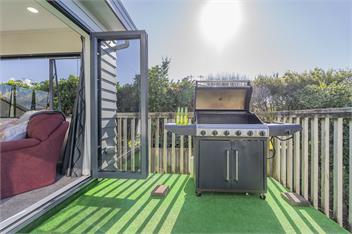Hosts on the Coast Buffalo Beach Escape - Whitianga