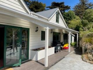 Okains View Farmhouse - the best views on the Peninsula - Canterbury