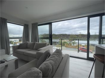 Remote work base or holiday near skate park & beach in Mangawhai - Mangawhai Heads