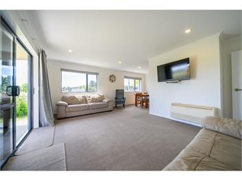 Cosy Lakeside (Bachcare) - Manapouri