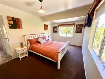 Hosts on the Coast Grange Cottage - Hahei