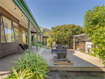 Beaumont Beach Retreat (Bachcare) - Pauanui
