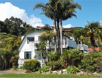 Hosts on the Coast The Harbourview Tairua - Tairua