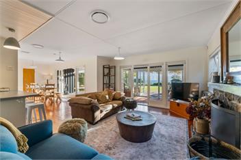 Waterside Bliss (Bachcare) - Taupo
