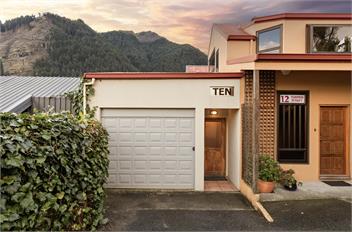 Tops on Turner Street -