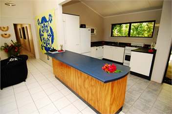 Arorangi Beachfront Bungalow and Studio unit - Rarotonga