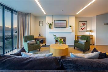 Panorama Dual Level Apartment - Queenstown