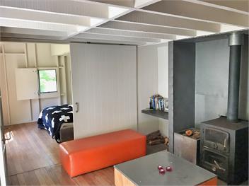 The Boatshed. Eco Modern Bach. "The Best Beach on the Planet" - Golden Bay