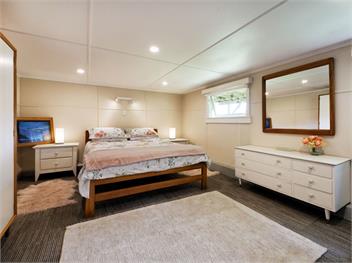 Surfer's Sunshine Cottage (Bachcare) - Piha