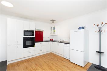 Malibu Apartment - Papamoa