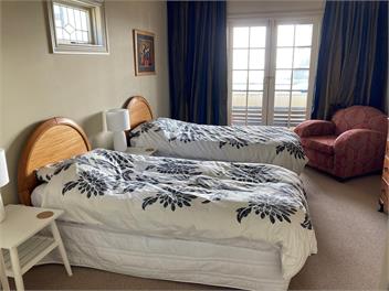 Ahuriri Beachfront Villa - Napier