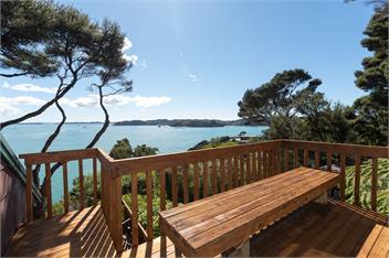 Nelson's Lookout (Bachcare) - Russell