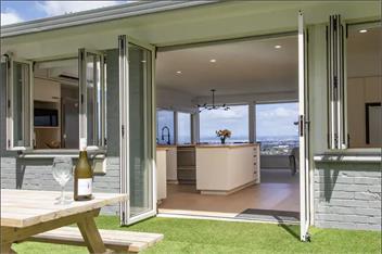 Main House - Auckland