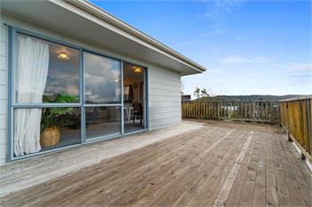 Raglan Beach Retreat (Bachcare) - Raglan