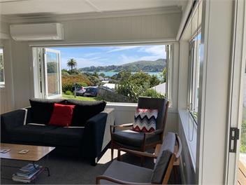RAGLAN - STUNNING HARBOUR VIEWS - Waikato