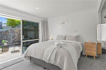 Tuis and Pools (Bachcare) - Taupo