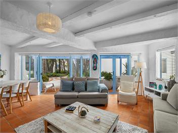 Poolside Waterfront (Bachcare) - Orewa