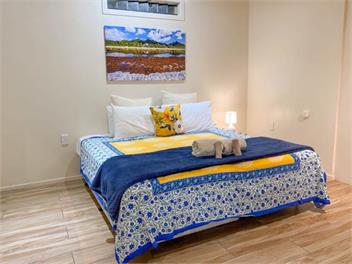 ShineAwayHomes-Family Beachfront- A/C with Free Wifi - Rarotonga