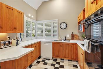 Stylish Fendalton Townhouse (Bachcare) - Christchurch