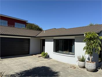 Family friendly sun trap - Raglan
