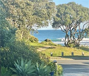 Affordable Motorhome at the beach -