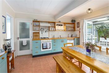 A-Frame. Ideal for families and large groups. - 
