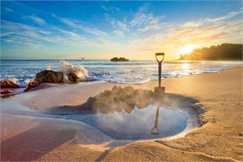 Hot Water Beach Surf Sounds Cottage - Hot Water Beach