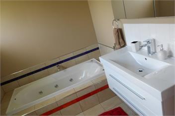 Two Bedroom "MoonShine" Cottage - Kerikeri
