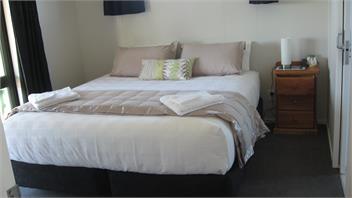 Bluebell Lodge and Cottage - Two Bedroom/Two Ensuite Cottage - Hastings